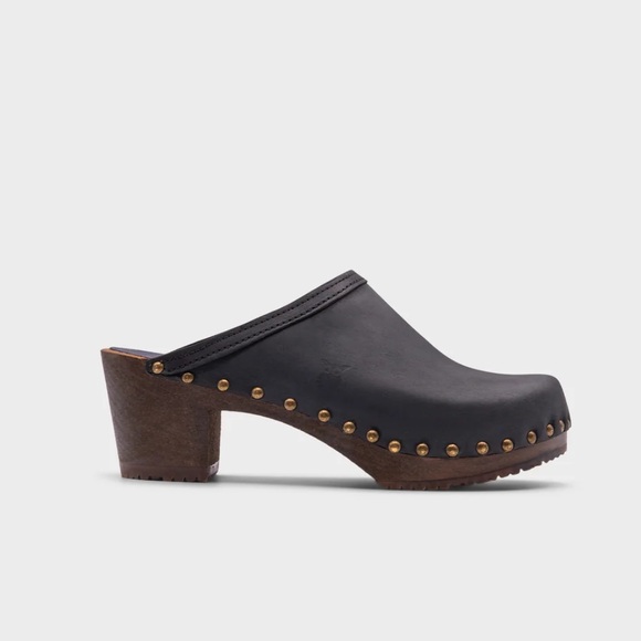 Sandgrens Rome Studded Mule Clogs – Dark Gray Nubuck Leather – Size 39 - Picture 2 of 13